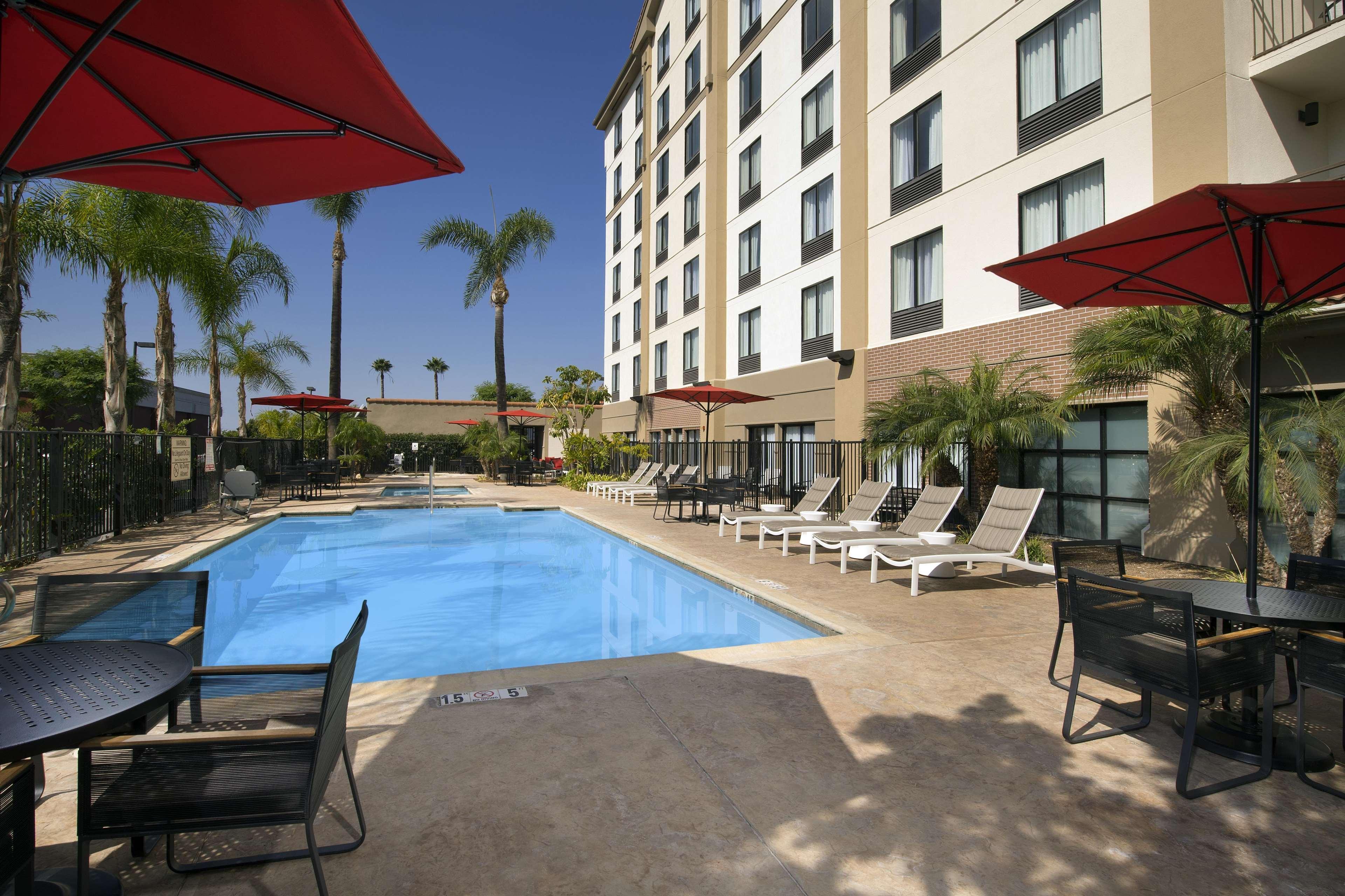 Hampton Inn & Suites Anaheim Garden Grove Esterno foto