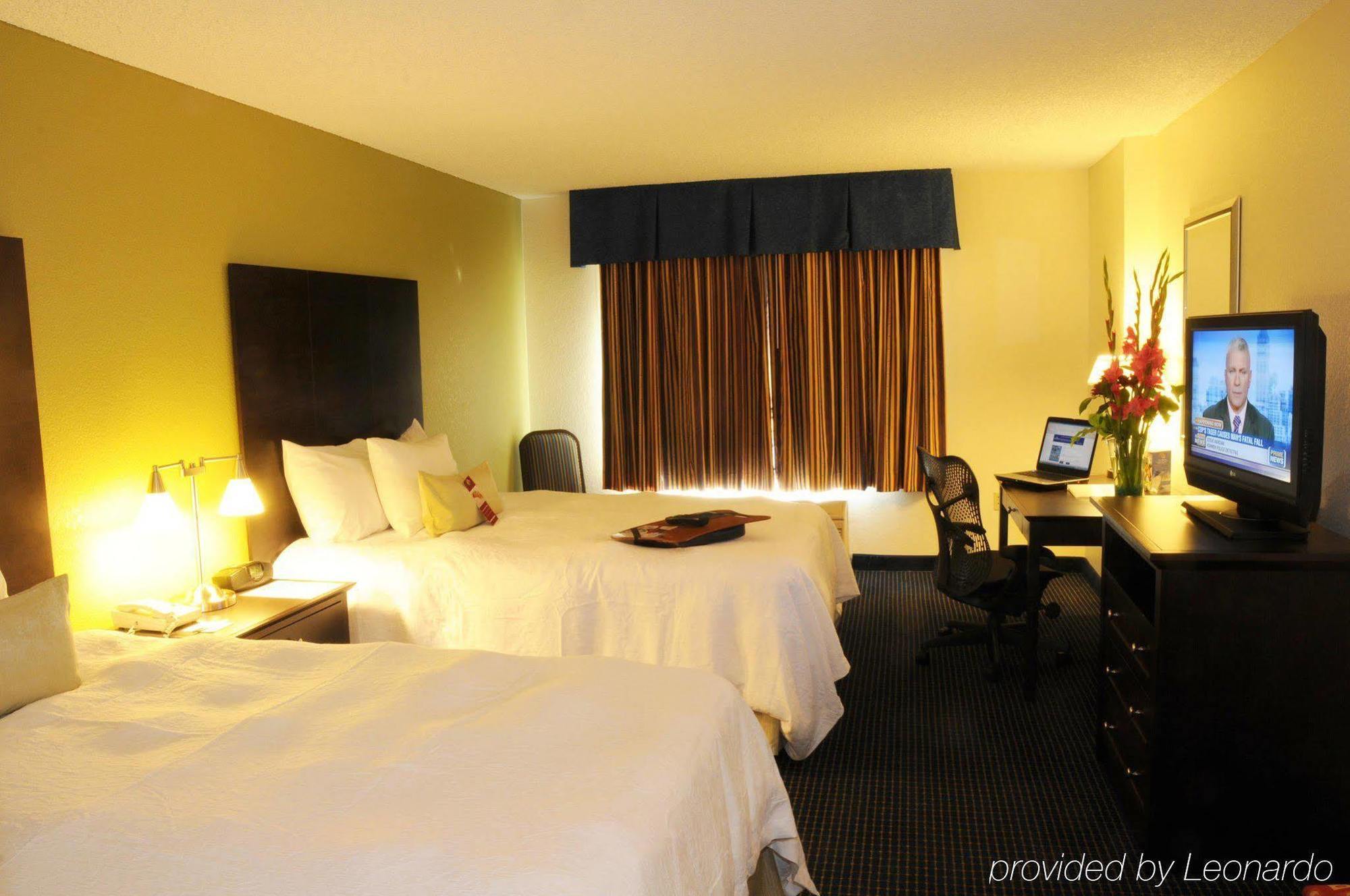 Hampton Inn & Suites Anaheim Garden Grove Esterno foto